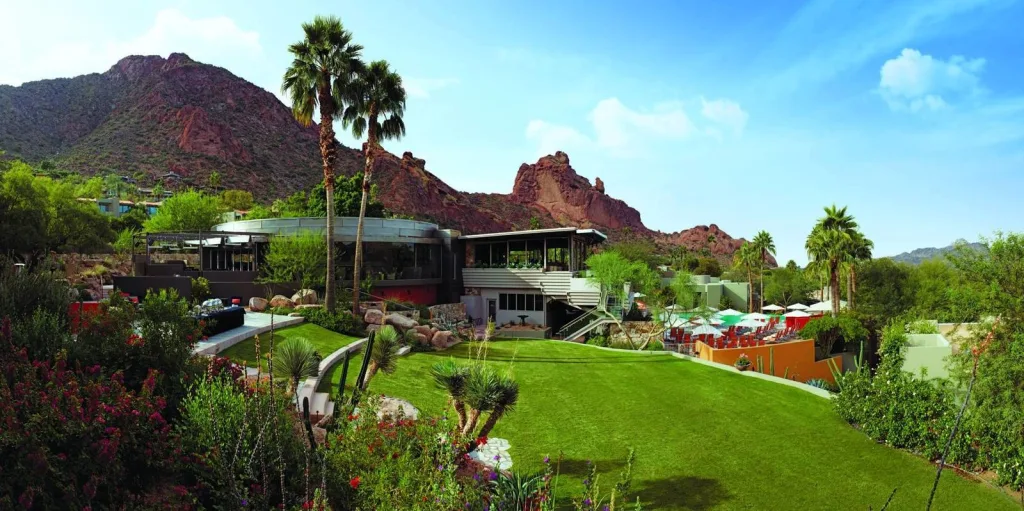 Panorama of Sanctuary Camelback Mountain Resort